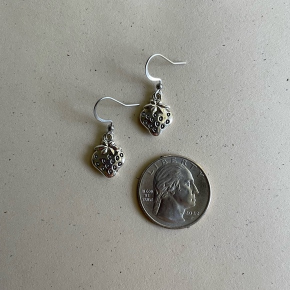 Silver Strawberry Dangle Earrings - Picture 4 of 4